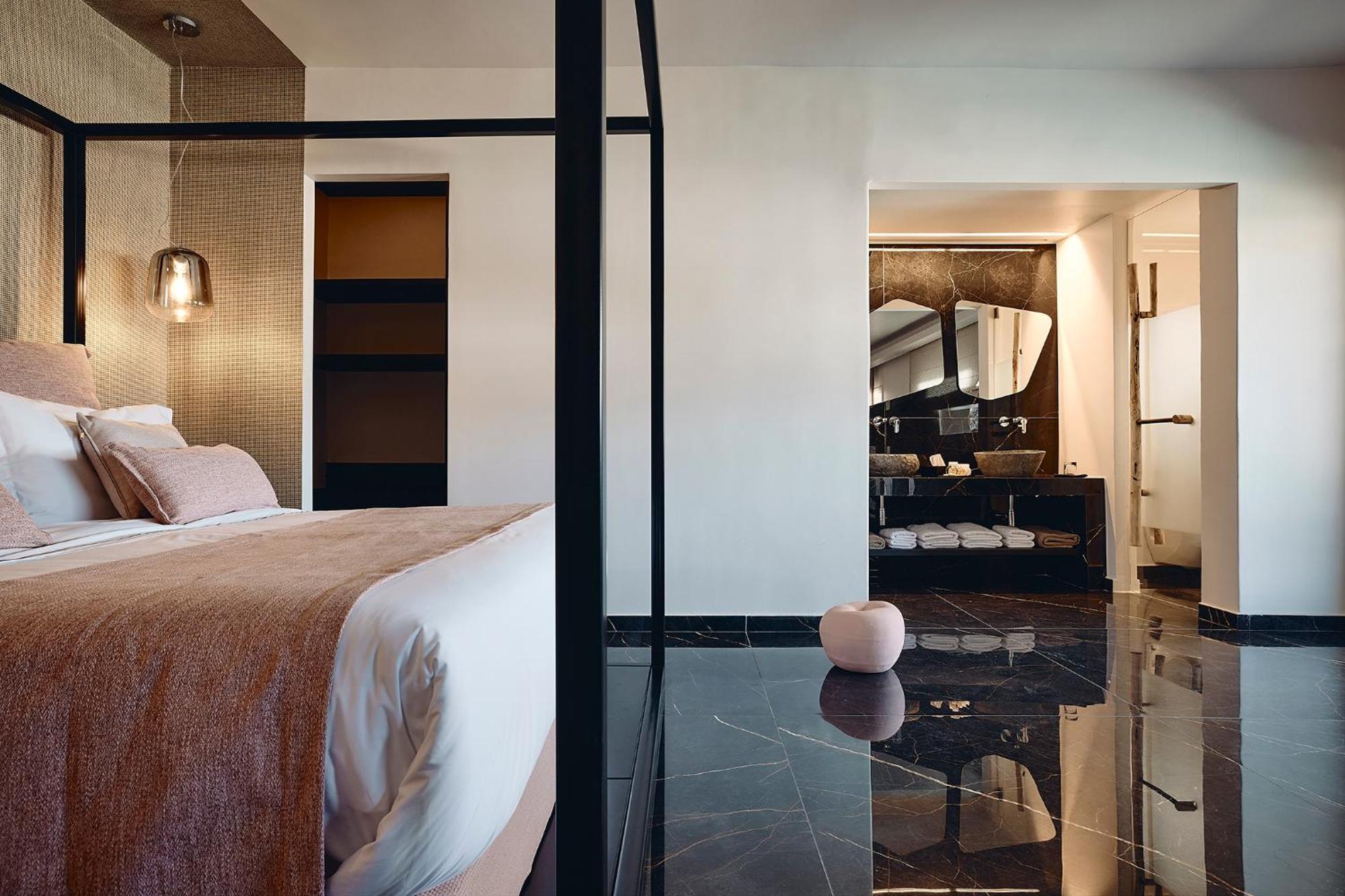 Amazon Mykonos Suites & Spa Agios Ioannis Diakoftis Exterior photo