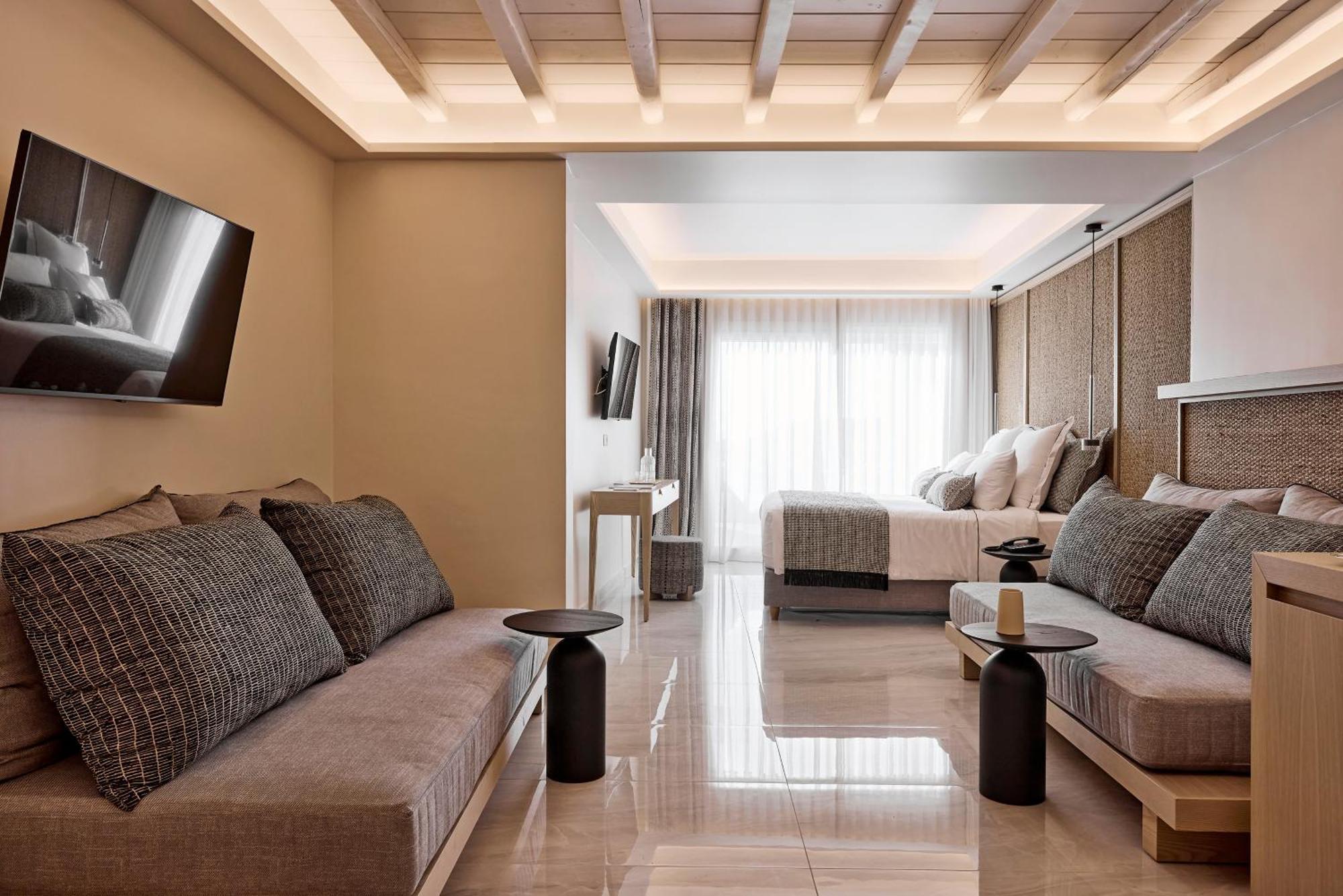 Amazon Mykonos Suites & Spa Agios Ioannis Diakoftis Exterior photo